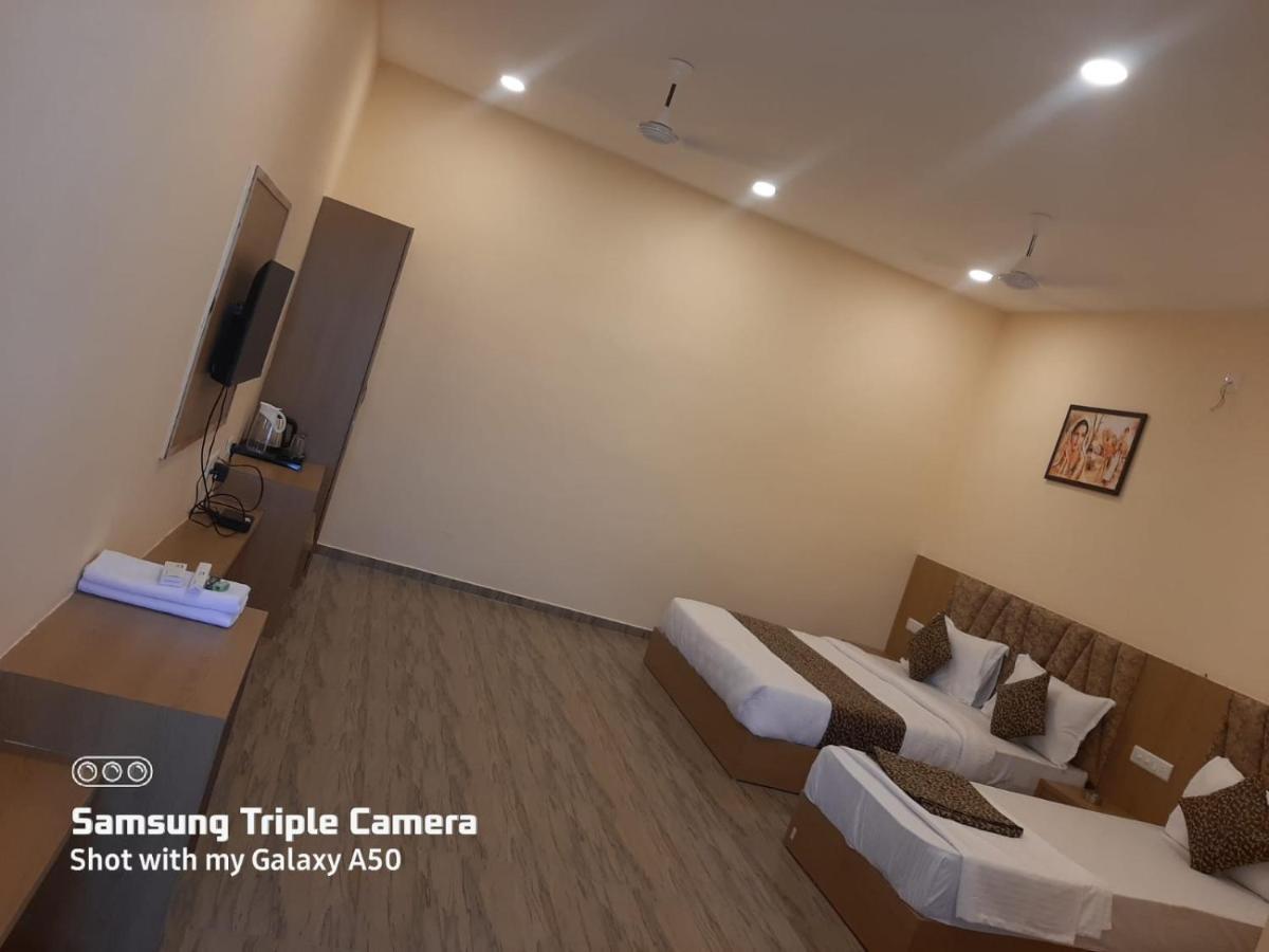 Hotel Fun Park Sanand Luaran gambar