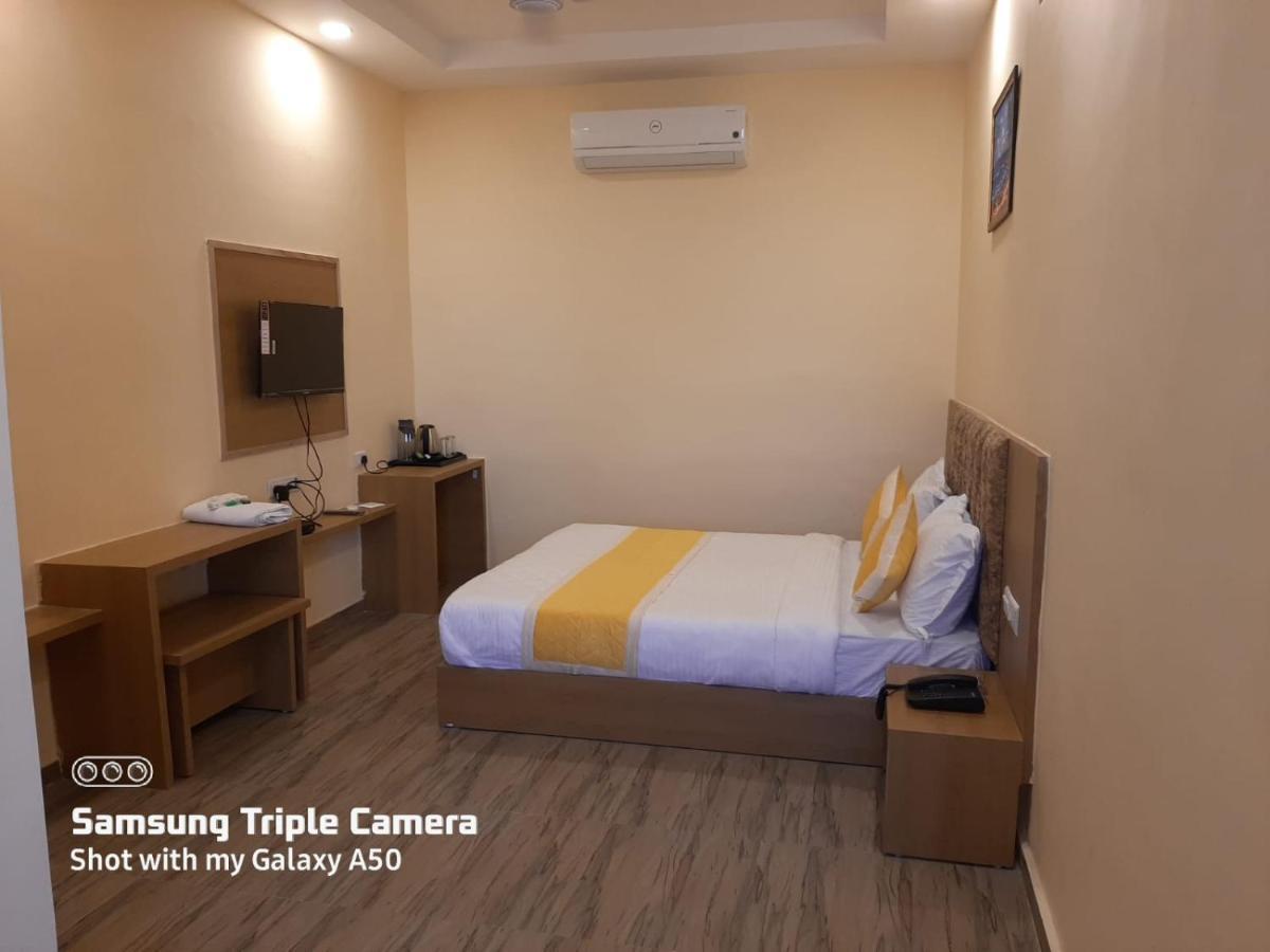 Hotel Fun Park Sanand Luaran gambar
