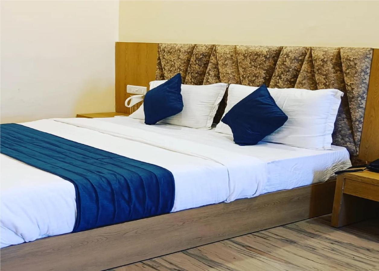 Hotel Fun Park Sanand Luaran gambar