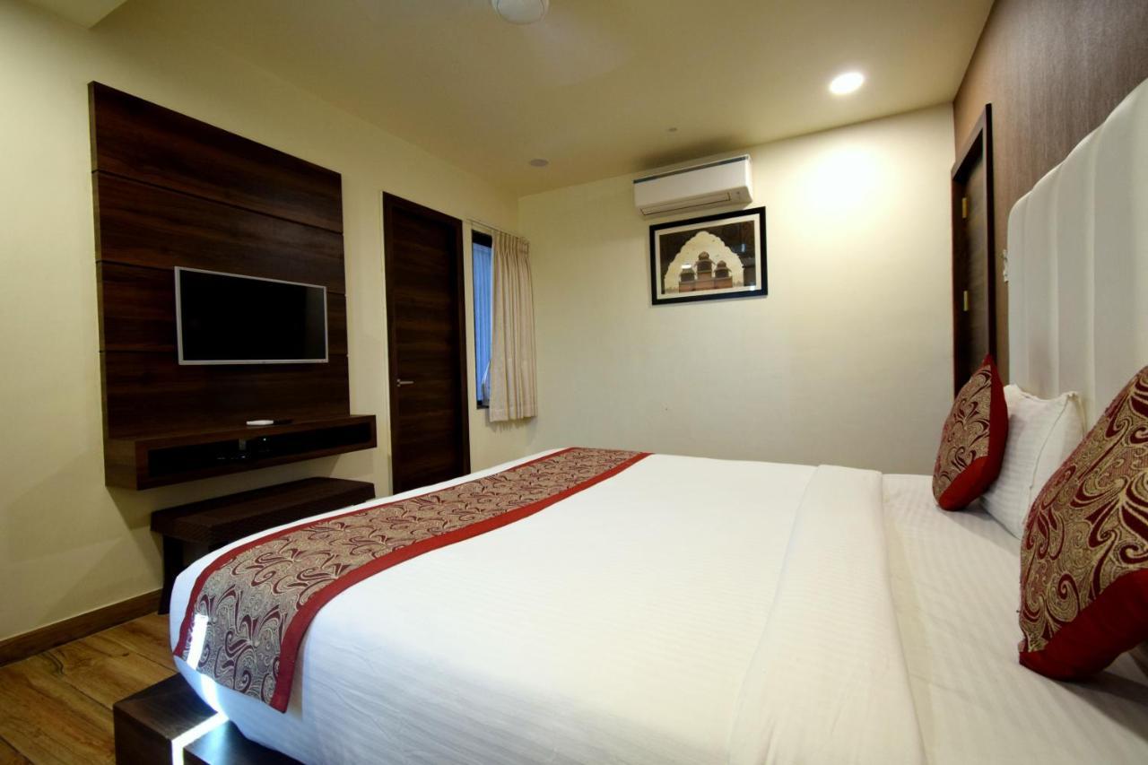Hotel Fun Park Sanand Luaran gambar
